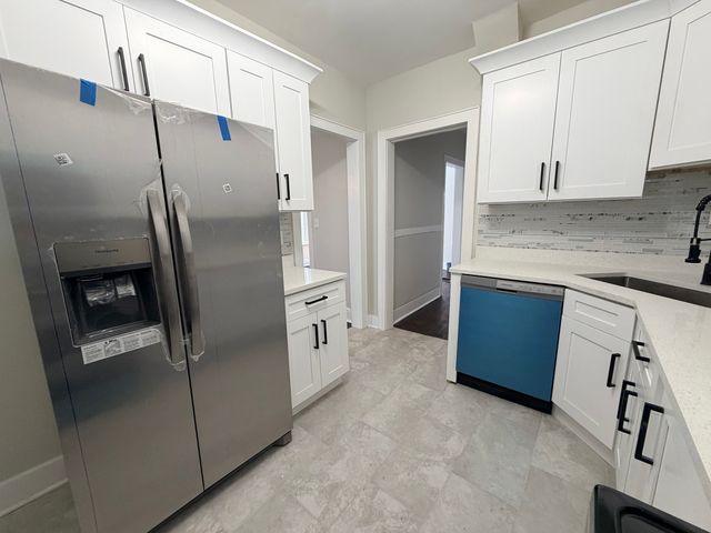 11415 S Prairie Avenue, Chicago, IL 60628