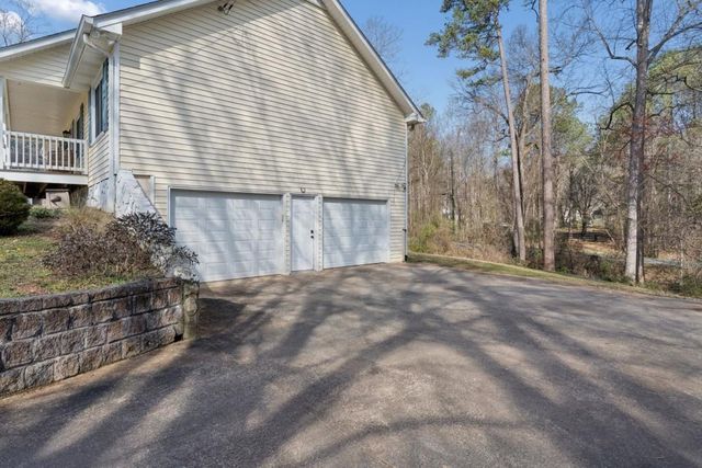 801 Sandra Lynn Lane, Woodstock, GA 30188