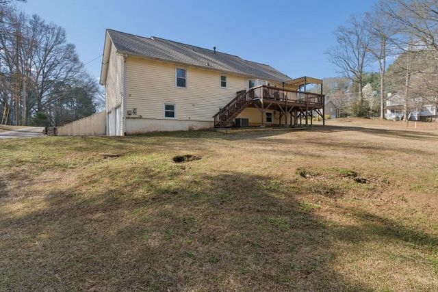 801 Sandra Lynn Lane, Woodstock, GA 30188