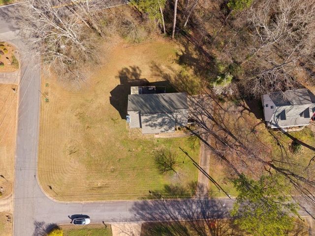 801 Sandra Lynn Lane, Woodstock, GA 30188