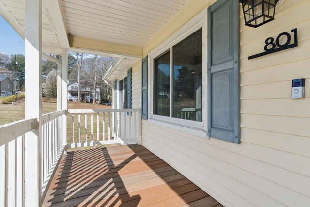 801 Sandra Lynn Lane, Woodstock, GA 30188