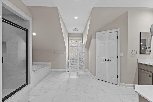 6396 Loch Arbor Drive, Flowery Branch, GA 30542