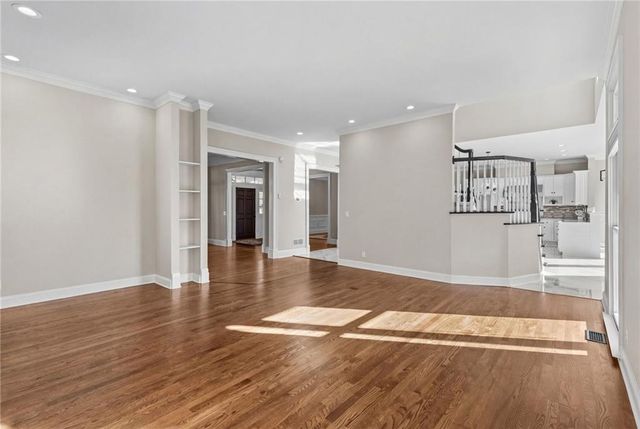 6396 Loch Arbor Drive, Flowery Branch, GA 30542