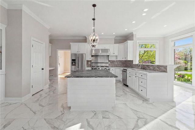 6396 Loch Arbor Drive, Flowery Branch, GA 30542