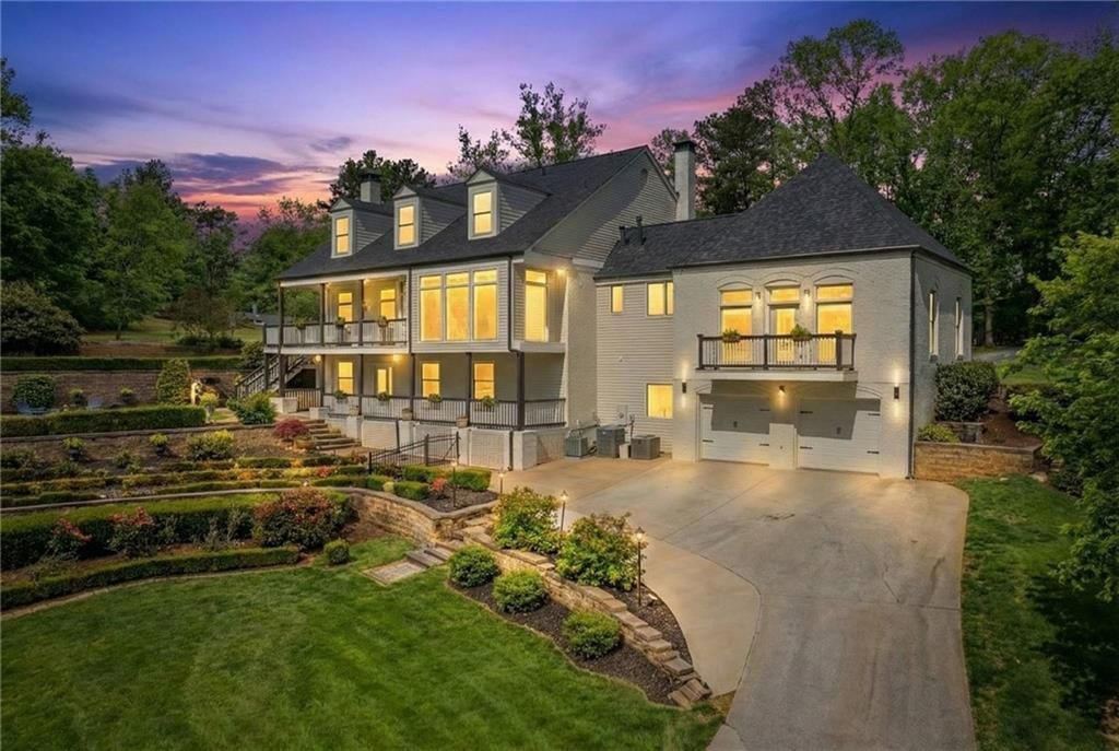 6396 Loch Arbor Drive, Flowery Branch, GA 30542