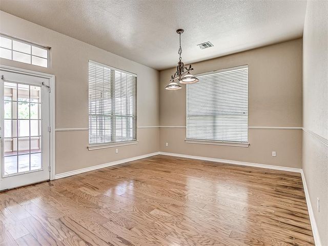 16609 Village Garden Drive, Edmond, OK 73012