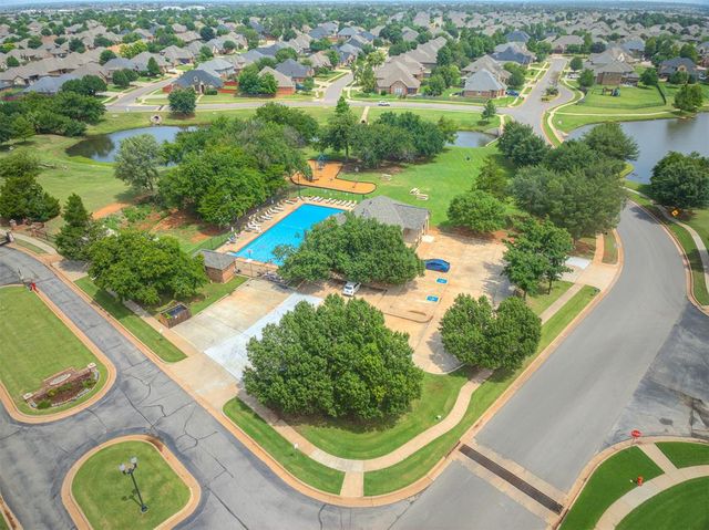 16609 Village Garden Drive, Edmond, OK 73012