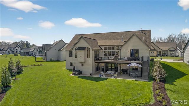 1228 Gooseberry Lane, Chesterfield, MO 63005