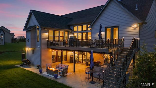 1228 Gooseberry Lane, Chesterfield, MO 63005