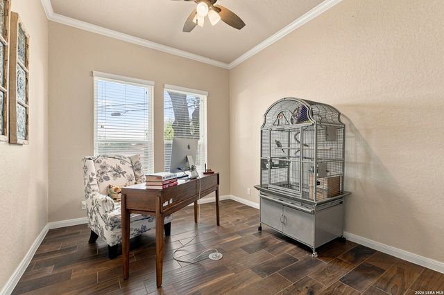 909 BEECHWOOD LN, New Braunfels, TX 78130