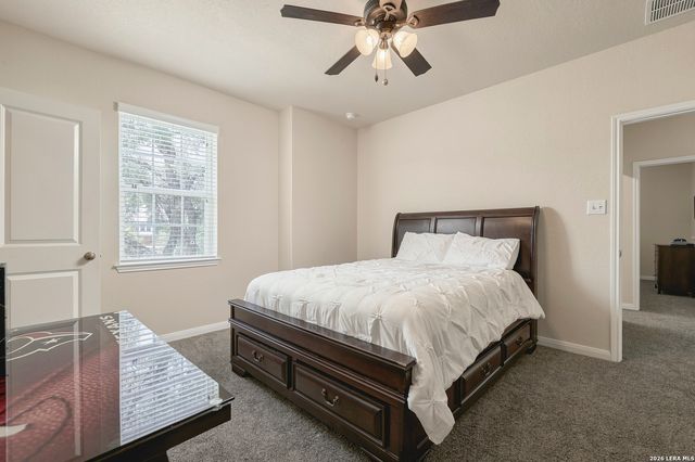909 BEECHWOOD LN, New Braunfels, TX 78130