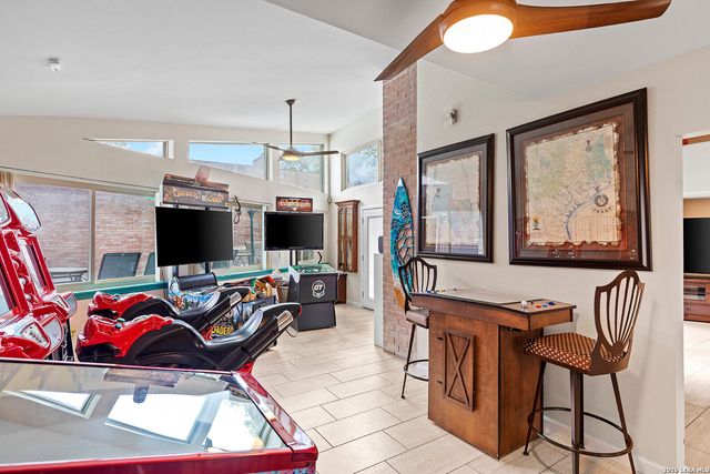 7635 Tippit, San Antonio, TX 78240