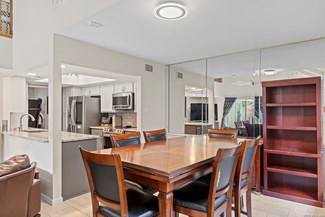 7635 Tippit, San Antonio, TX 78240