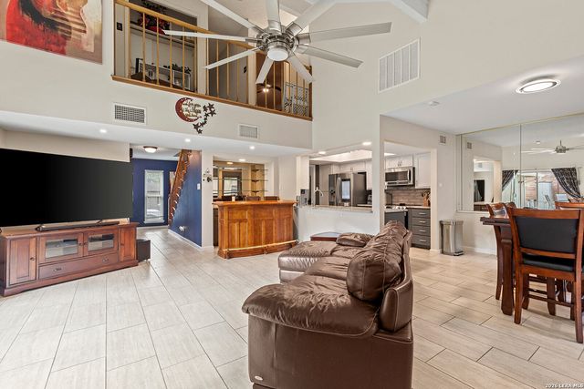 7635 Tippit, San Antonio, TX 78240