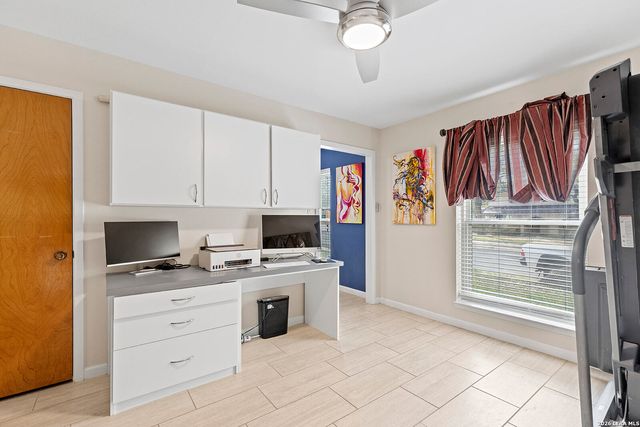 7635 Tippit, San Antonio, TX 78240