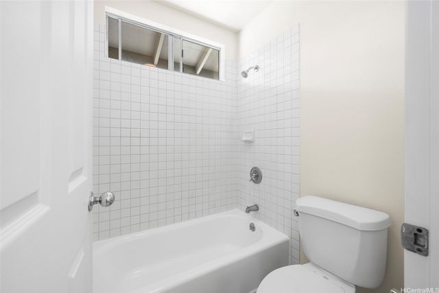 98-2078 Kaahumanu Street E, Aiea, HI 96701
