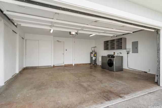 98-2078 Kaahumanu Street E, Aiea, HI 96701