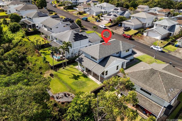 98-2078 Kaahumanu Street E, Aiea, HI 96701