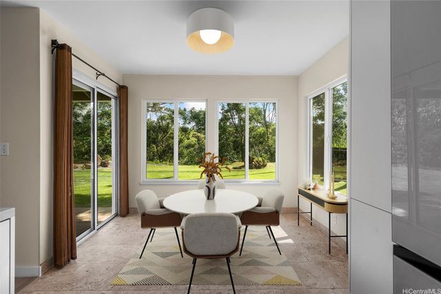 98-2078 Kaahumanu Street E, Aiea, HI 96701