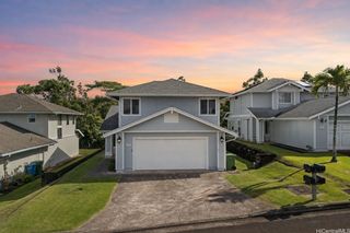 98-2078 Kaahumanu Street E, Aiea, HI 96701