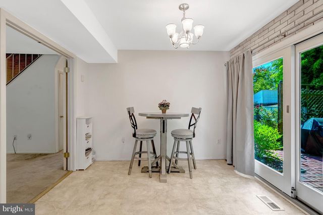 4106 MARBLE LN, Fairfax, VA 22033