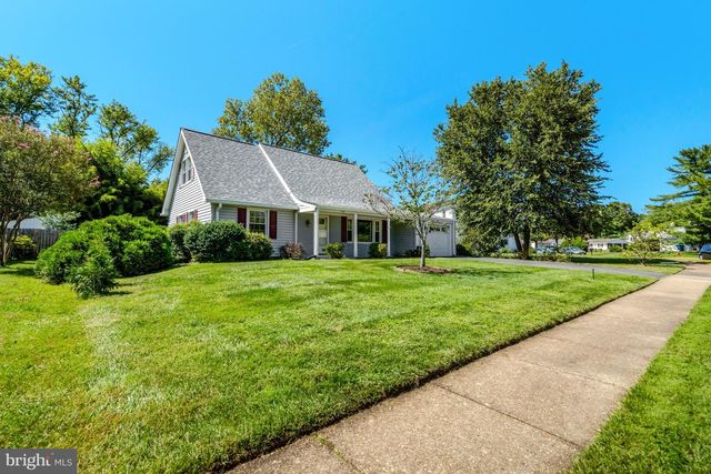 4106 MARBLE LN, Fairfax, VA 22033