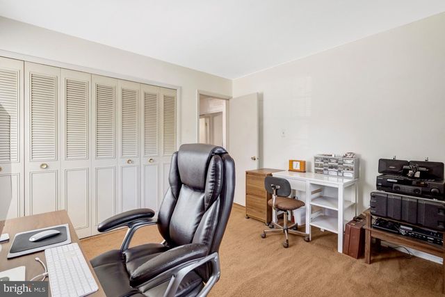 4106 MARBLE LN, Fairfax, VA 22033