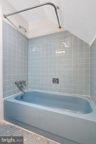 4106 MARBLE LN, Fairfax, VA 22033