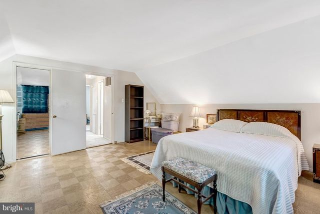 4106 MARBLE LN, Fairfax, VA 22033