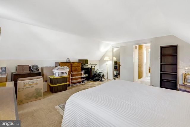 4106 MARBLE LN, Fairfax, VA 22033