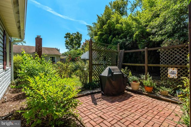 4106 MARBLE LN, Fairfax, VA 22033