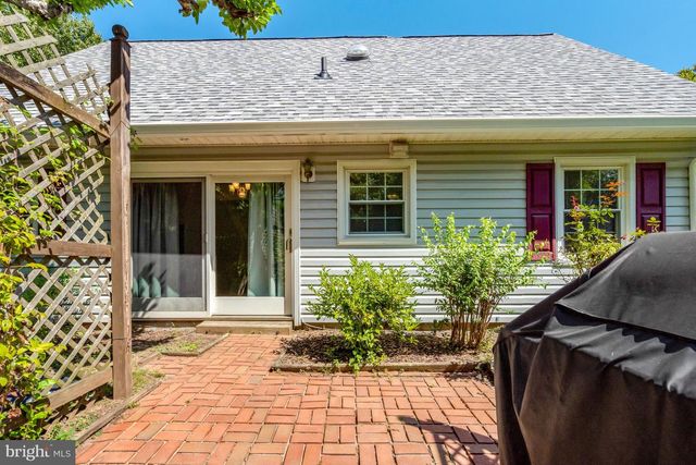 4106 MARBLE LN, Fairfax, VA 22033