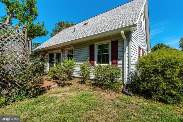 4106 MARBLE LN, Fairfax, VA 22033