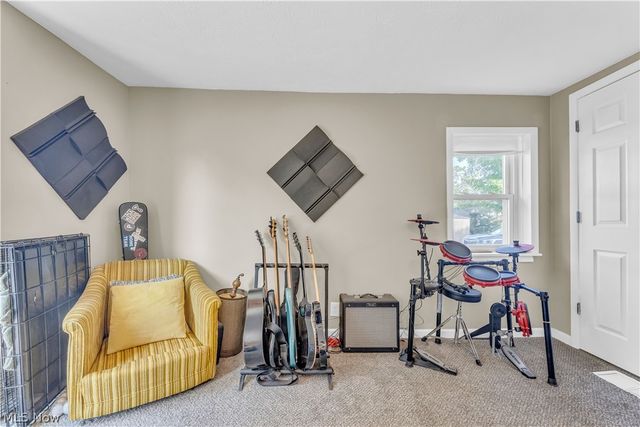 422 W Smith Road, Medina, OH 44256