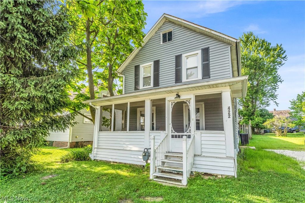 422 W Smith Road, Medina, OH 44256