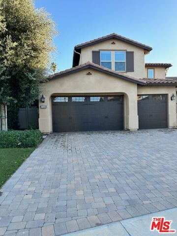 17032 Cantlay Street, Los Angeles, CA 91406
