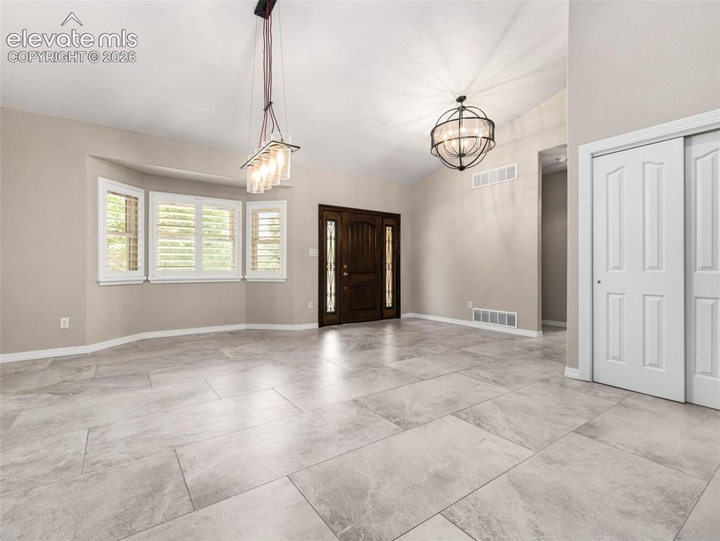 10 Erica Court, Pueblo, CO 81001 — photo 4
