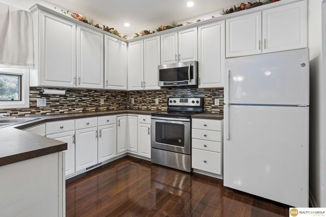 4259 N 164 Street, Omaha, NE 68116