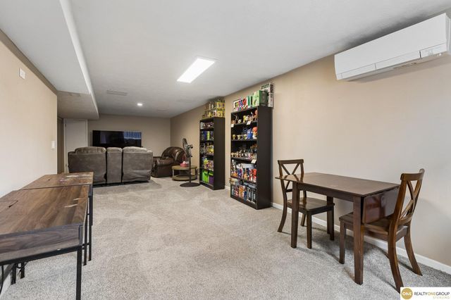 4259 N 164 Street, Omaha, NE 68116