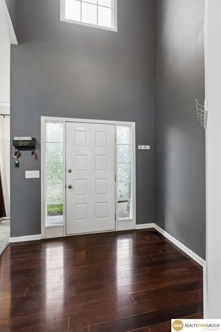 4259 N 164 Street, Omaha, NE 68116