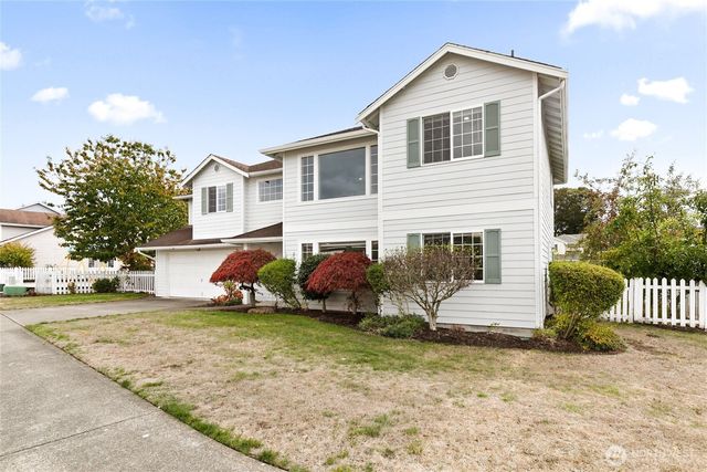 5204 79th Street W, Lakewood, WA 98499