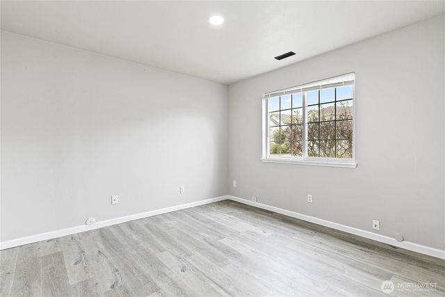 5204 79th Street W, Lakewood, WA 98499