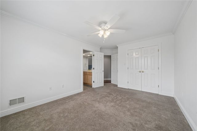 805 Saddleback Ct, Hempfield Twp, PA 15601