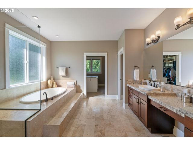 1613 Sw 25TH Cir, Battle Ground, WA 98604