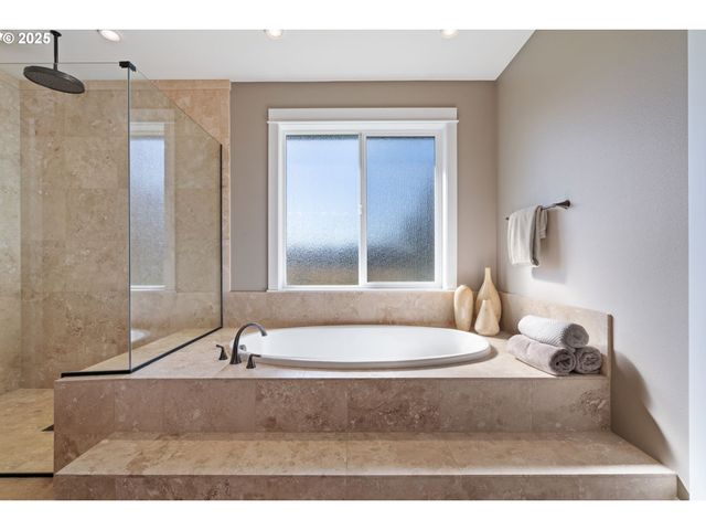 1613 Sw 25TH Cir, Battle Ground, WA 98604