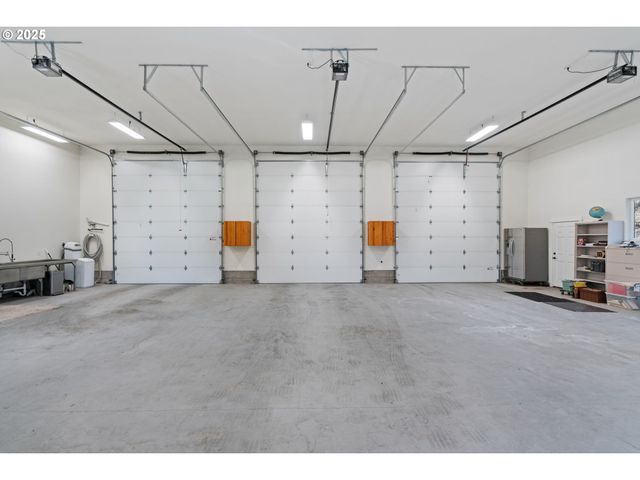 1613 Sw 25TH Cir, Battle Ground, WA 98604