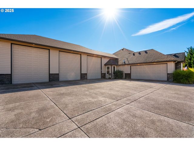 1613 Sw 25TH Cir, Battle Ground, WA 98604