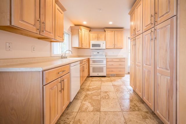 4625 Lake Resort, Sage Twp, MI 48624