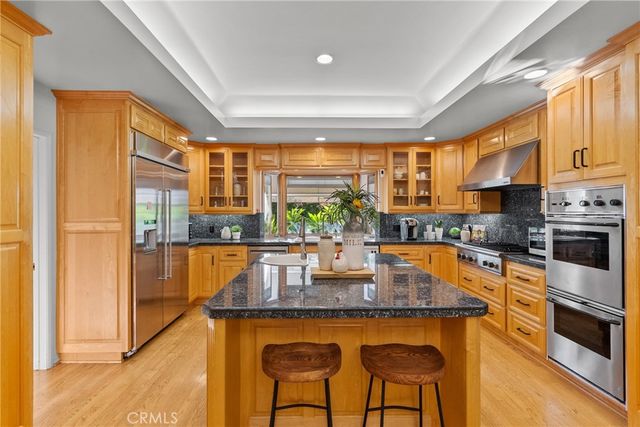 19200 Ballinger, Northridge, CA 91324