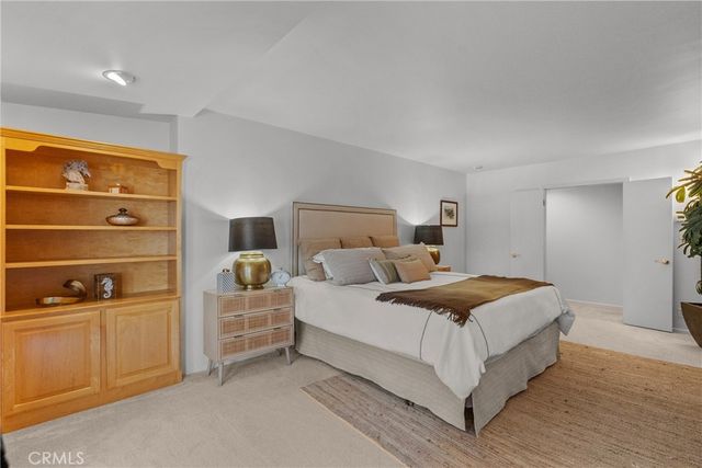 19200 Ballinger, Northridge, CA 91324